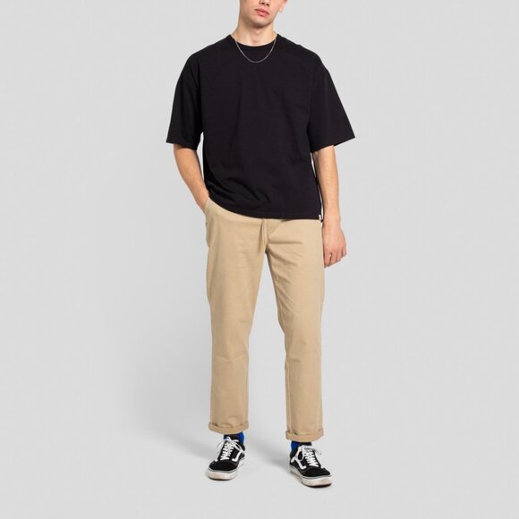 BNWT Revolution of 1995 - Men's Boxy Fit Black Organic Cotton T-Shirt - Picture 5 of 6